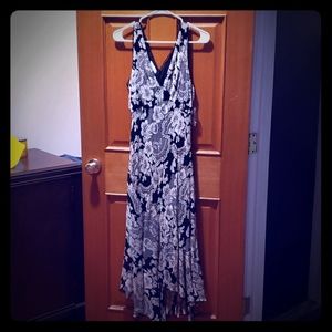 Sleeveless dress